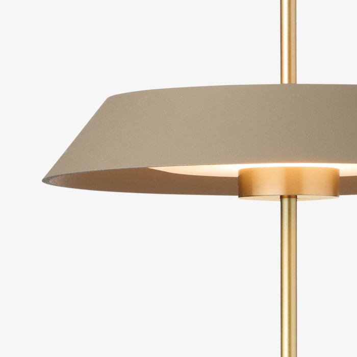 Innocence テーブルランプ(L)｜グレージュ