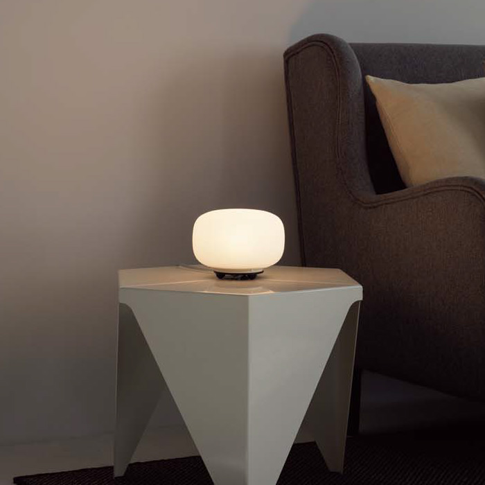 Milk Glow テーブルライト