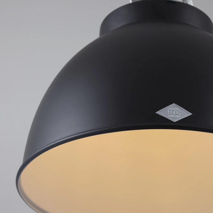 Titan Size-1 ペンダントライト・マットブラック | Original BTC