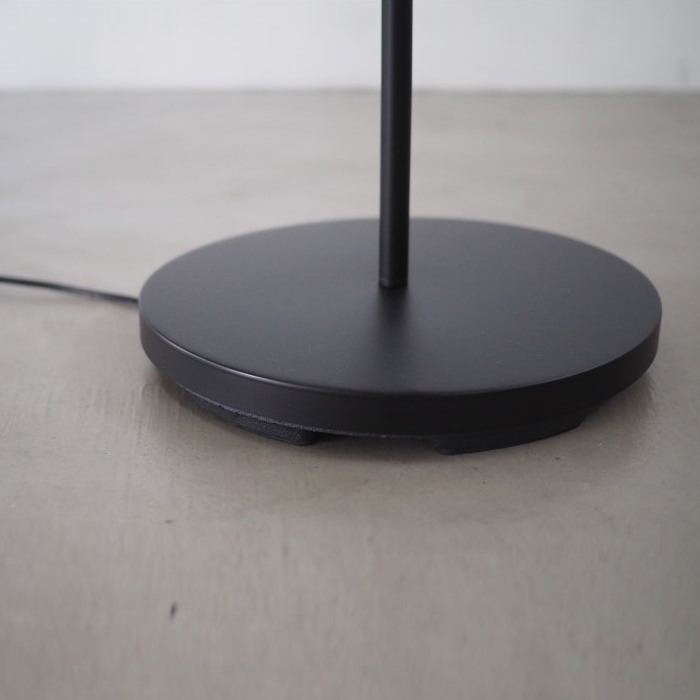 Turoフロアスタンドライト