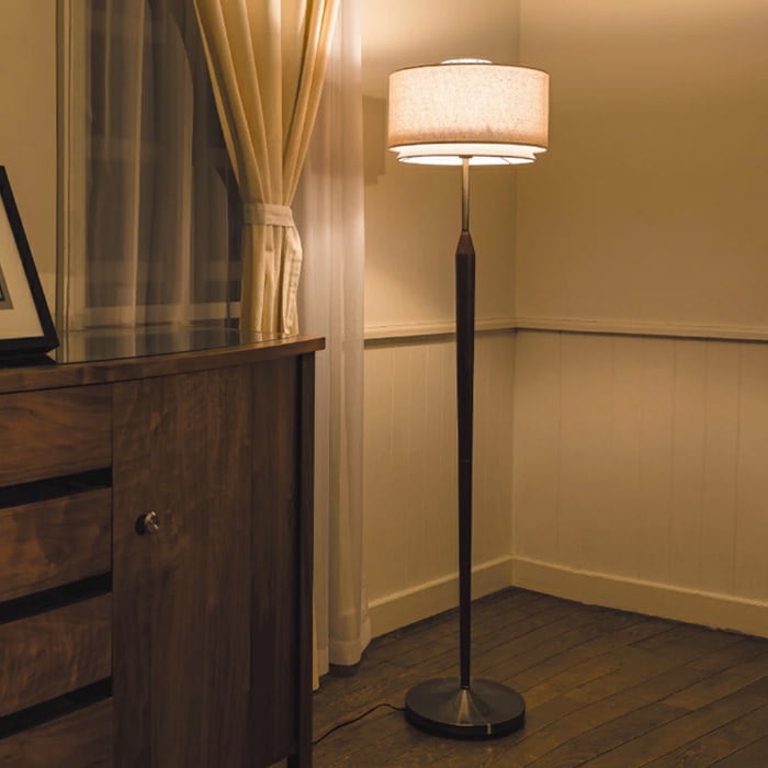 Svante フロアスタンド