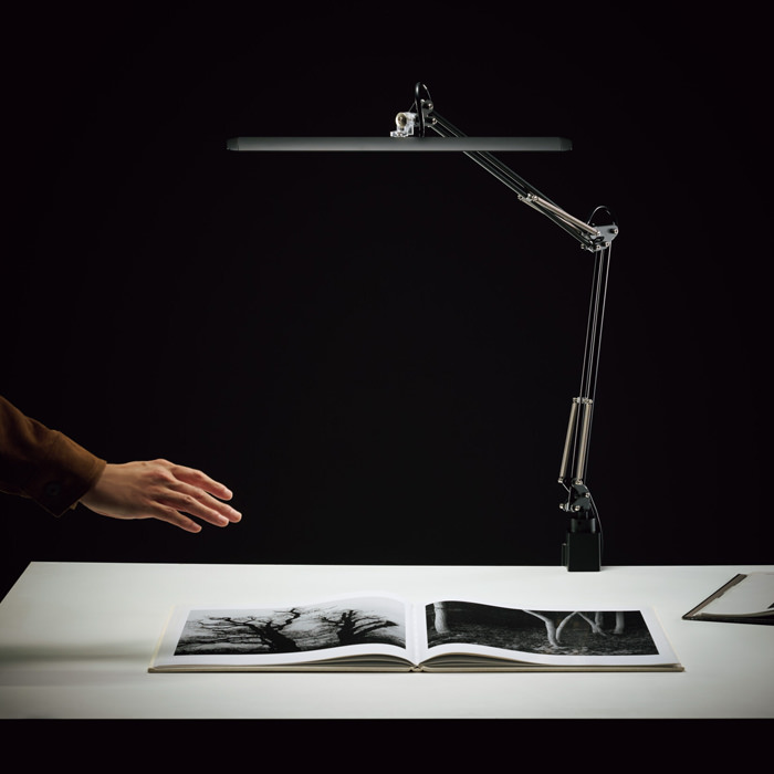 Z-10G デスクライト・ホワイト・昼白色・調光｜クランプ式