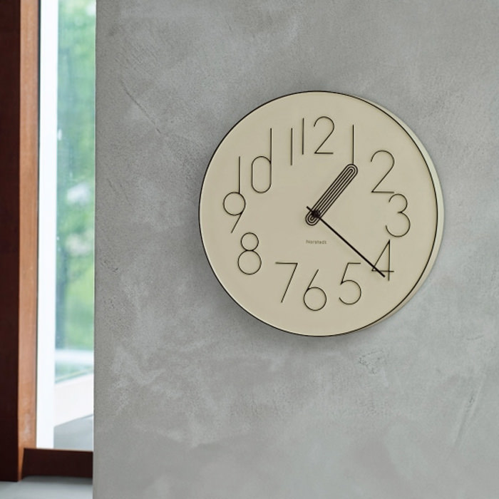 Bork 壁掛け時計 ベージュ・スイープムーブメント