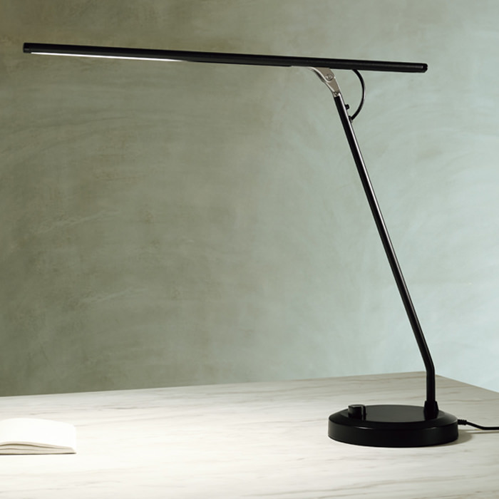 Z-6700 ブラック・調光調色 デスクライト