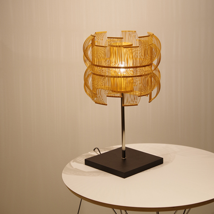 SEN モダン和 テーブルランプ｜照明作家・谷俊幸