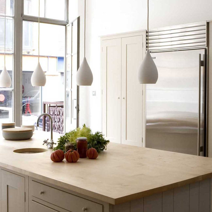 Drop One Small ペンダントライト・ボーンチャイナ マット仕上げ｜Original BTC