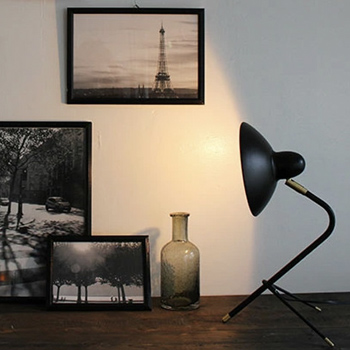 Arles デスクランプ・ブラック