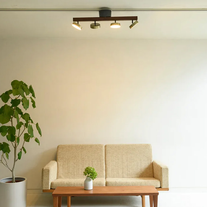 MANI リモコン式 シーリングスポットライト・調光調色｜ゴールド