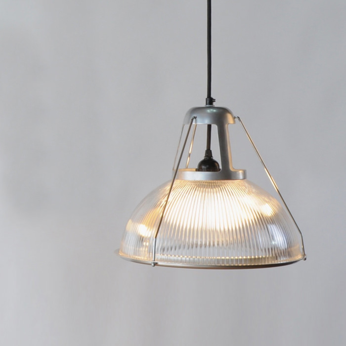 Phane Prismatic ペンダントライト | Original BTC