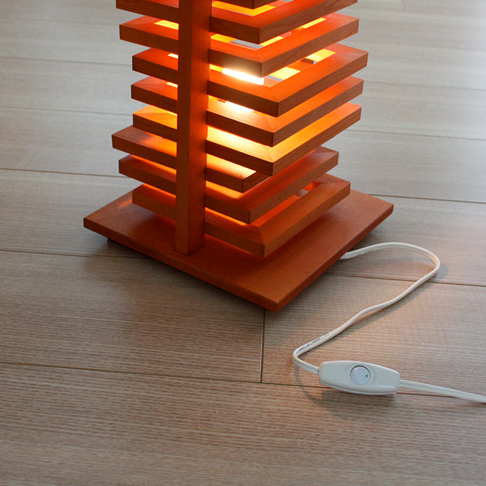 Hikidashi モダン スタンドライト・ライトブラウン