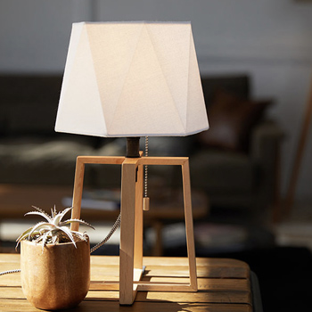 571 テーブルライト 60W バーチ無垢材｜全2色