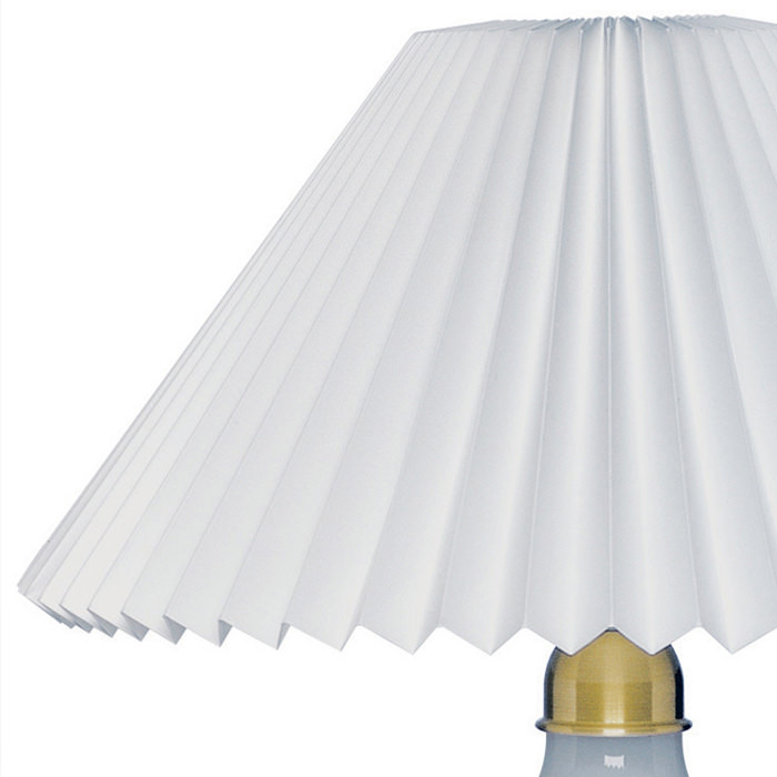 314W・ホワイトテーブルランプ | LE KLINT