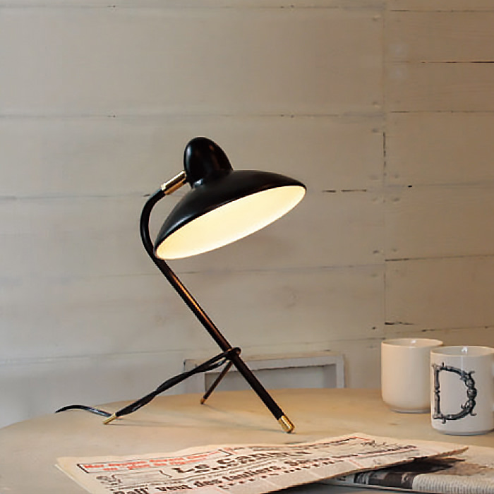 Arles デスクランプ・ブラック