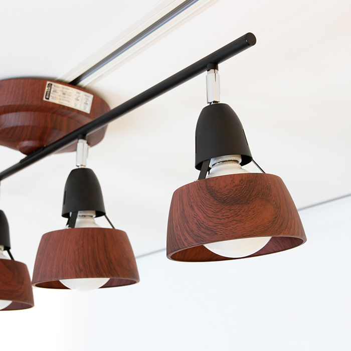 リモコン式 シーリングスポットライト・10~12畳 ブラウン×ブラック