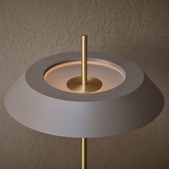 Innocence テーブルランプ(L)｜ブラック