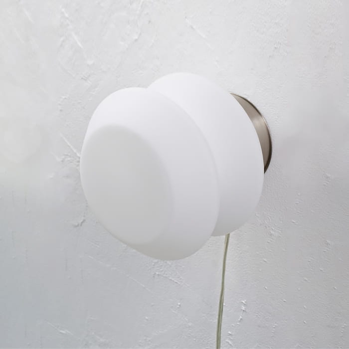 RUUTU ブラケットライト｜コンセント式