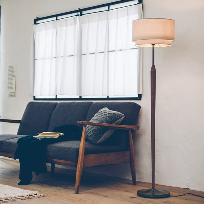 Svante フロアスタンド