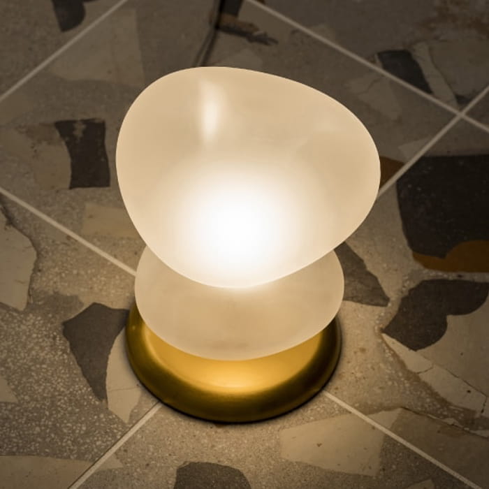 シルエット テーブルランプ