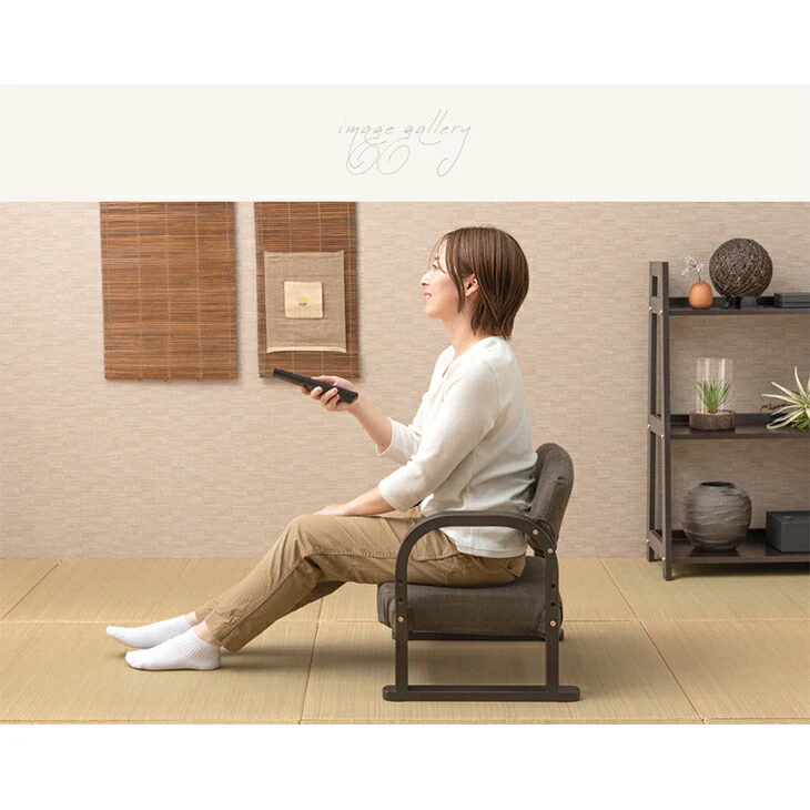 立ち座りラクラク♪ 高座椅子 洗えるカバー 肘付き 高さ調整 ロータイプ 1人掛け 木製 座椅子 一人掛け 高齢者〔21310145〕