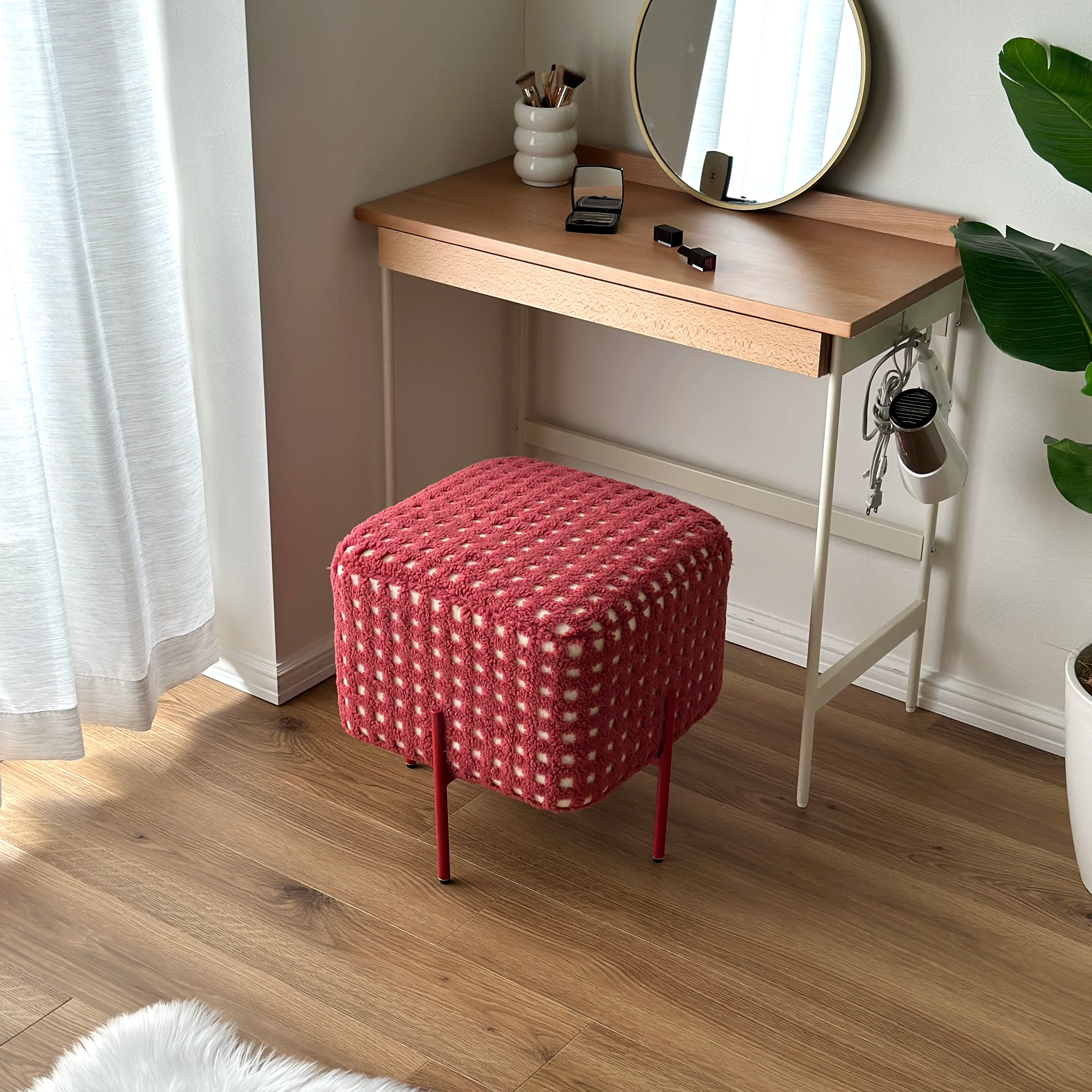 もこもこチェックスツール