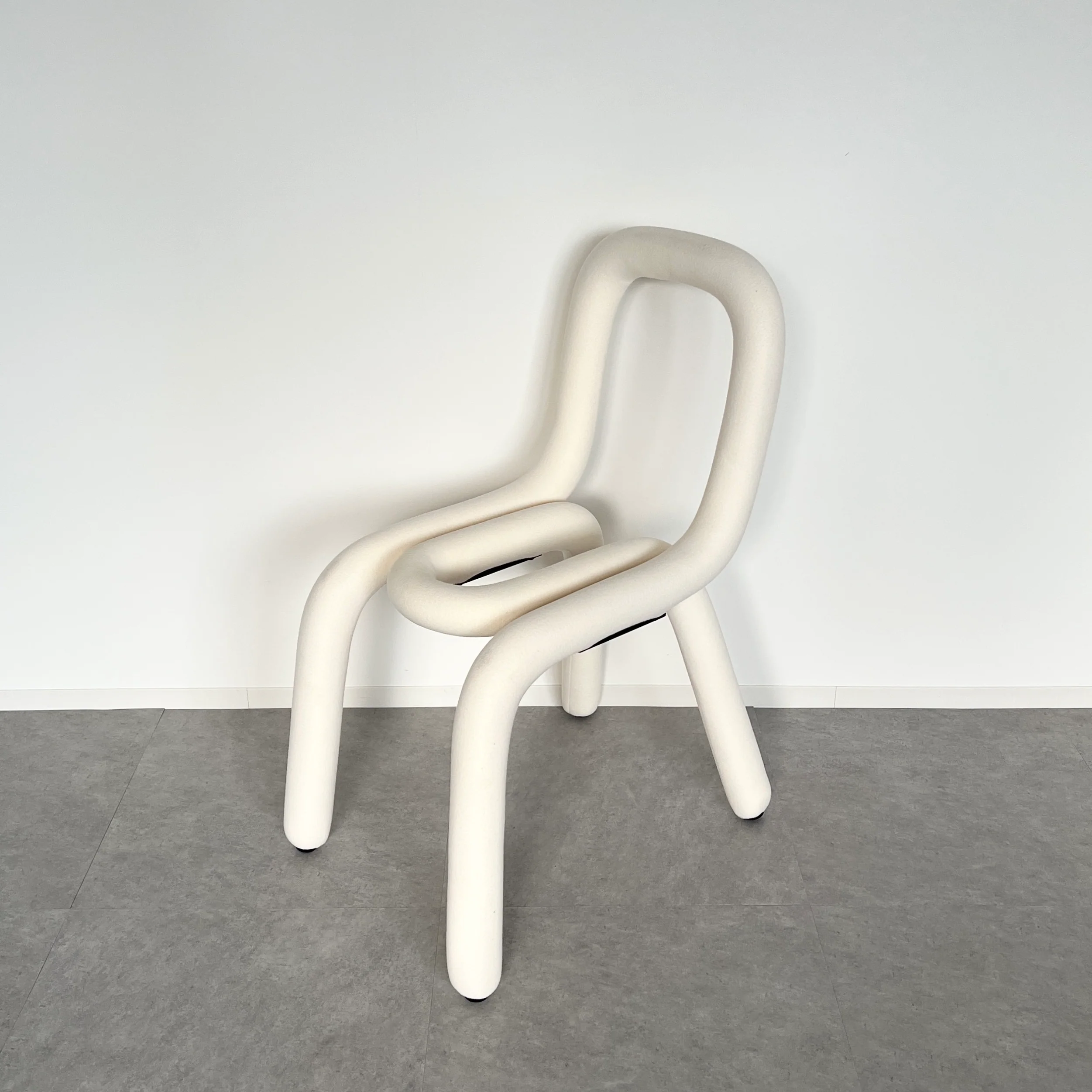 ユニークデザインチェア