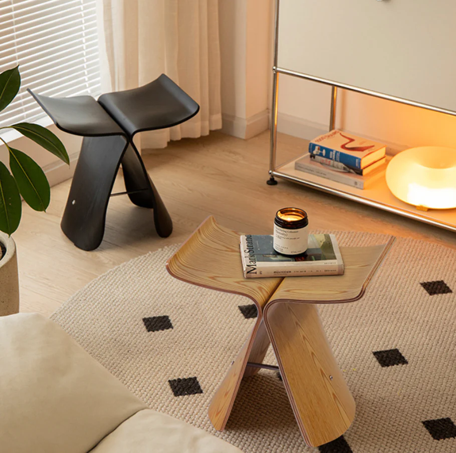 バタフライスツール