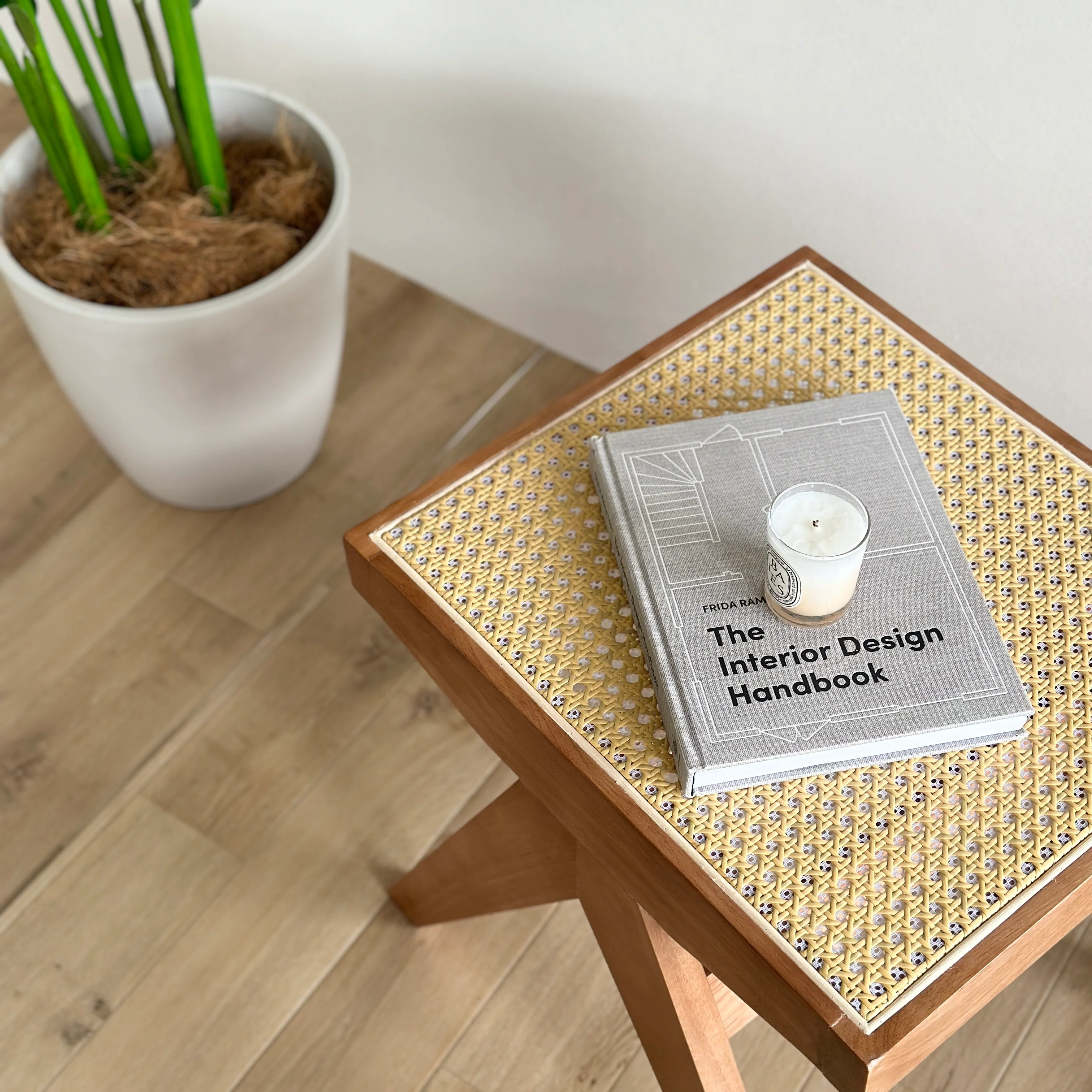 ラタンベンチスツール