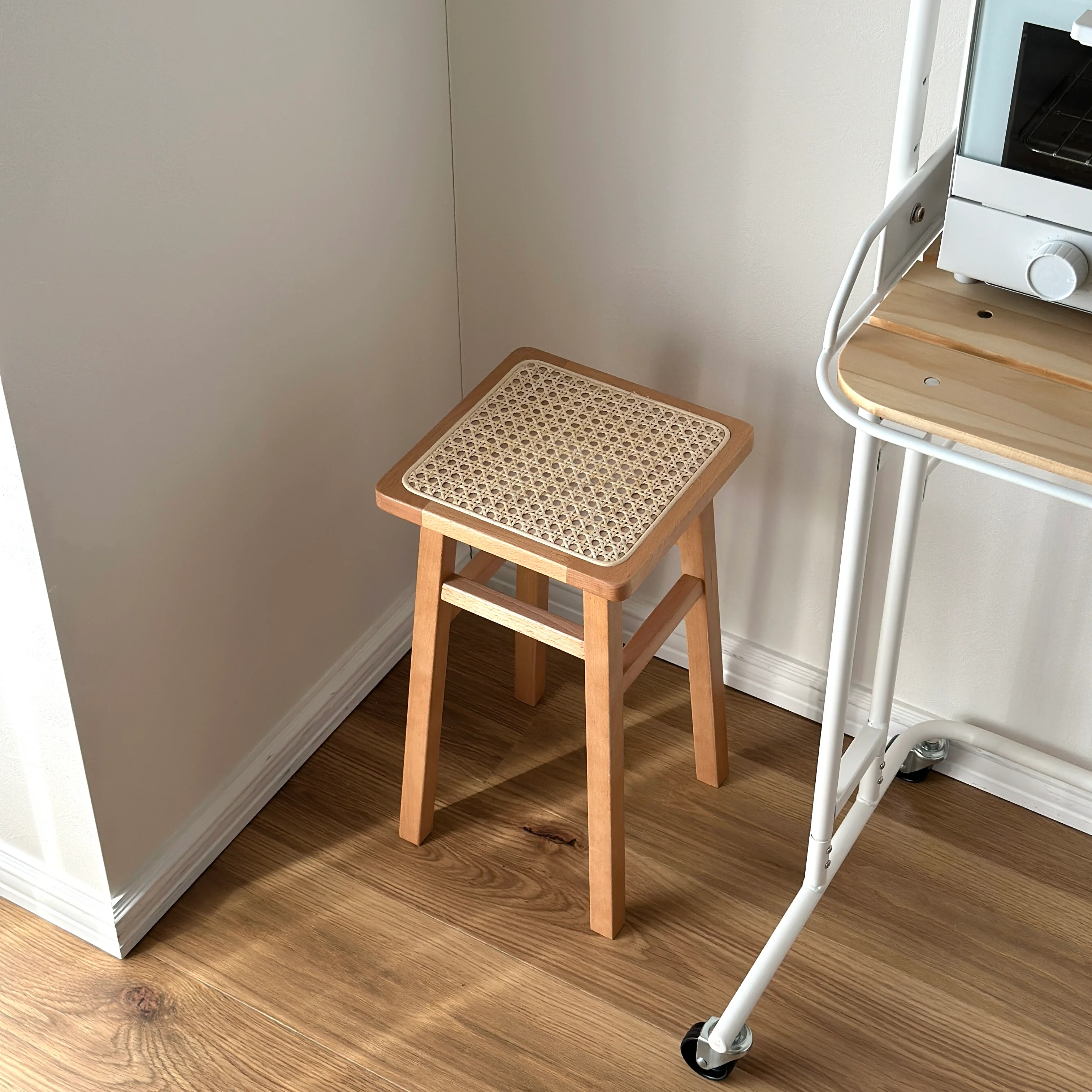 ラタンスクエアマルチスツール