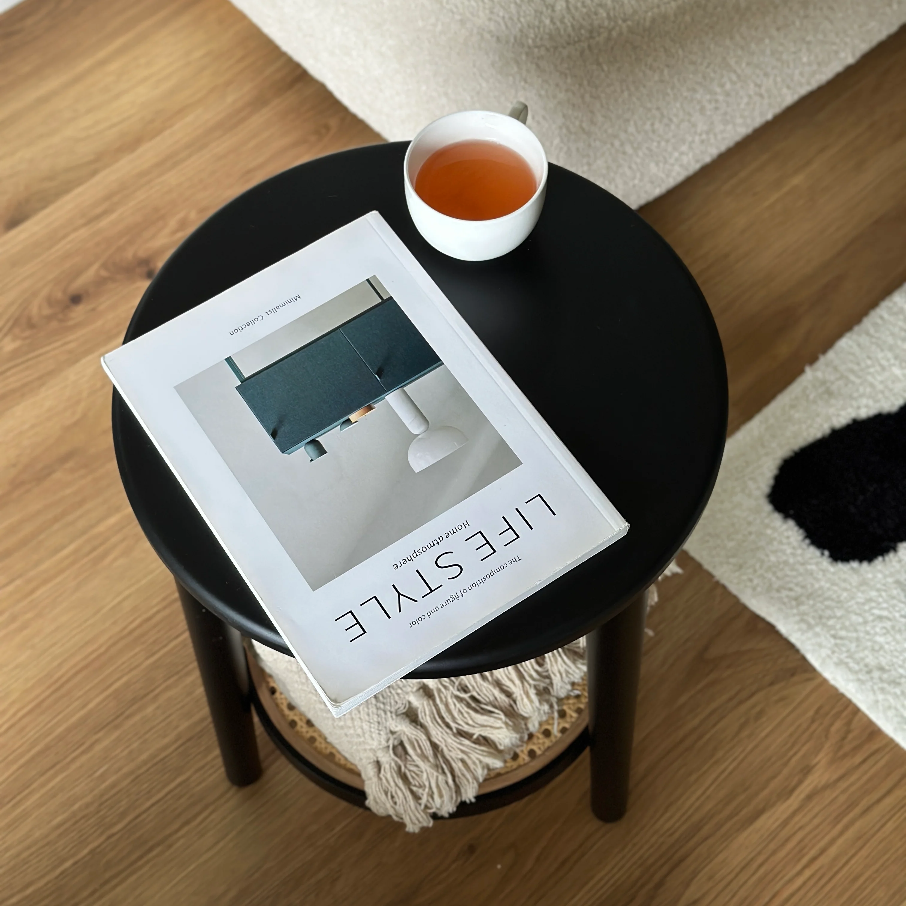 ラタン調ラウンドミニテーブル