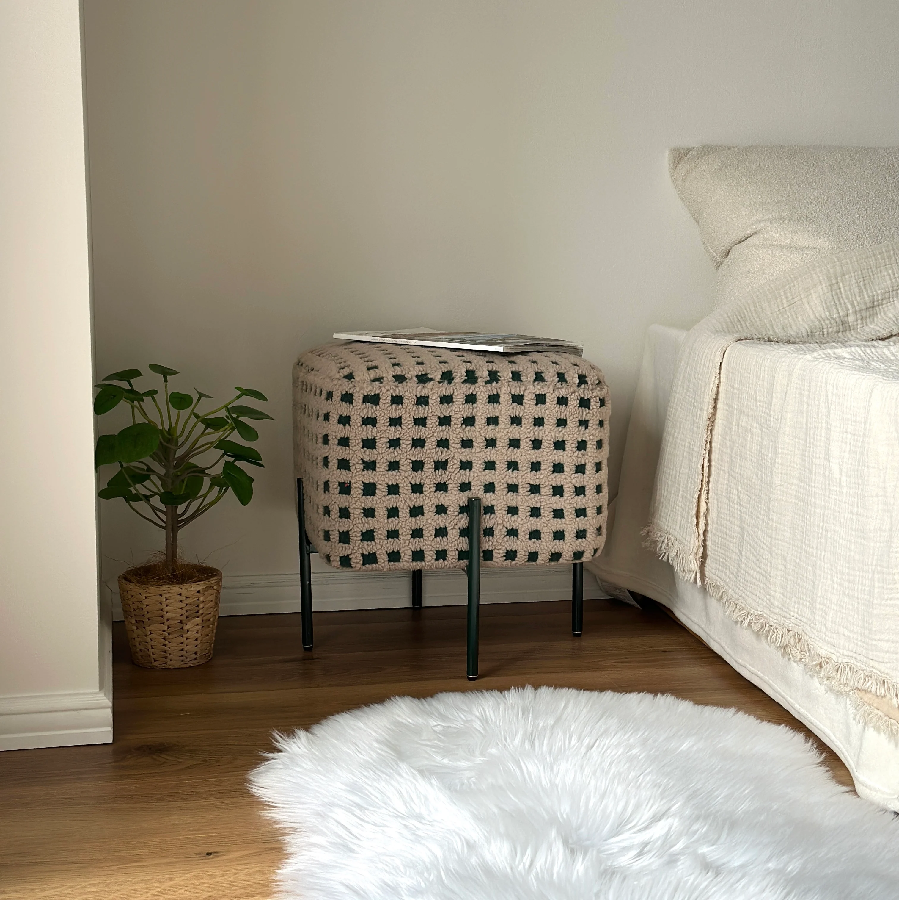 もこもこチェックスツール