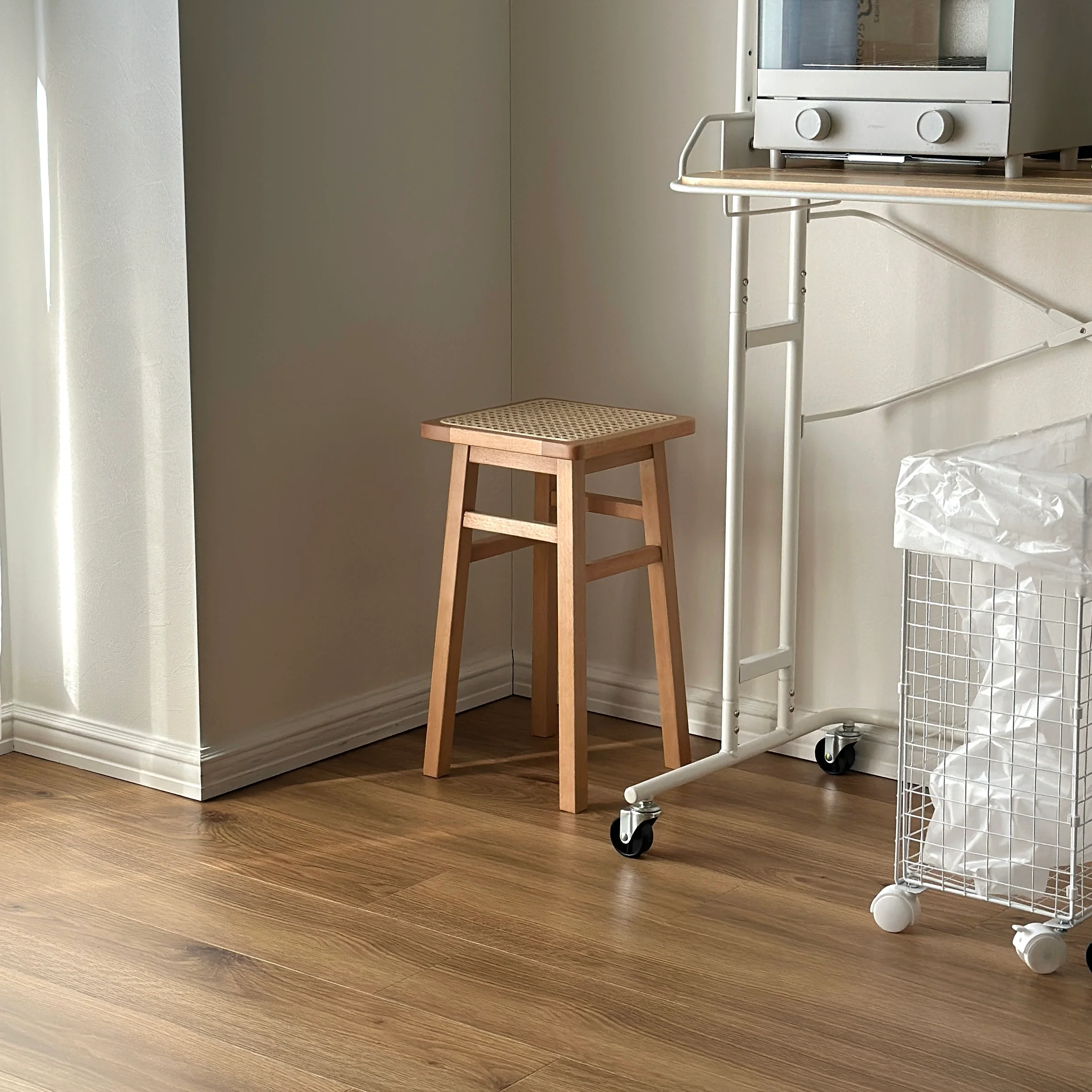 ラタンスクエアマルチスツール