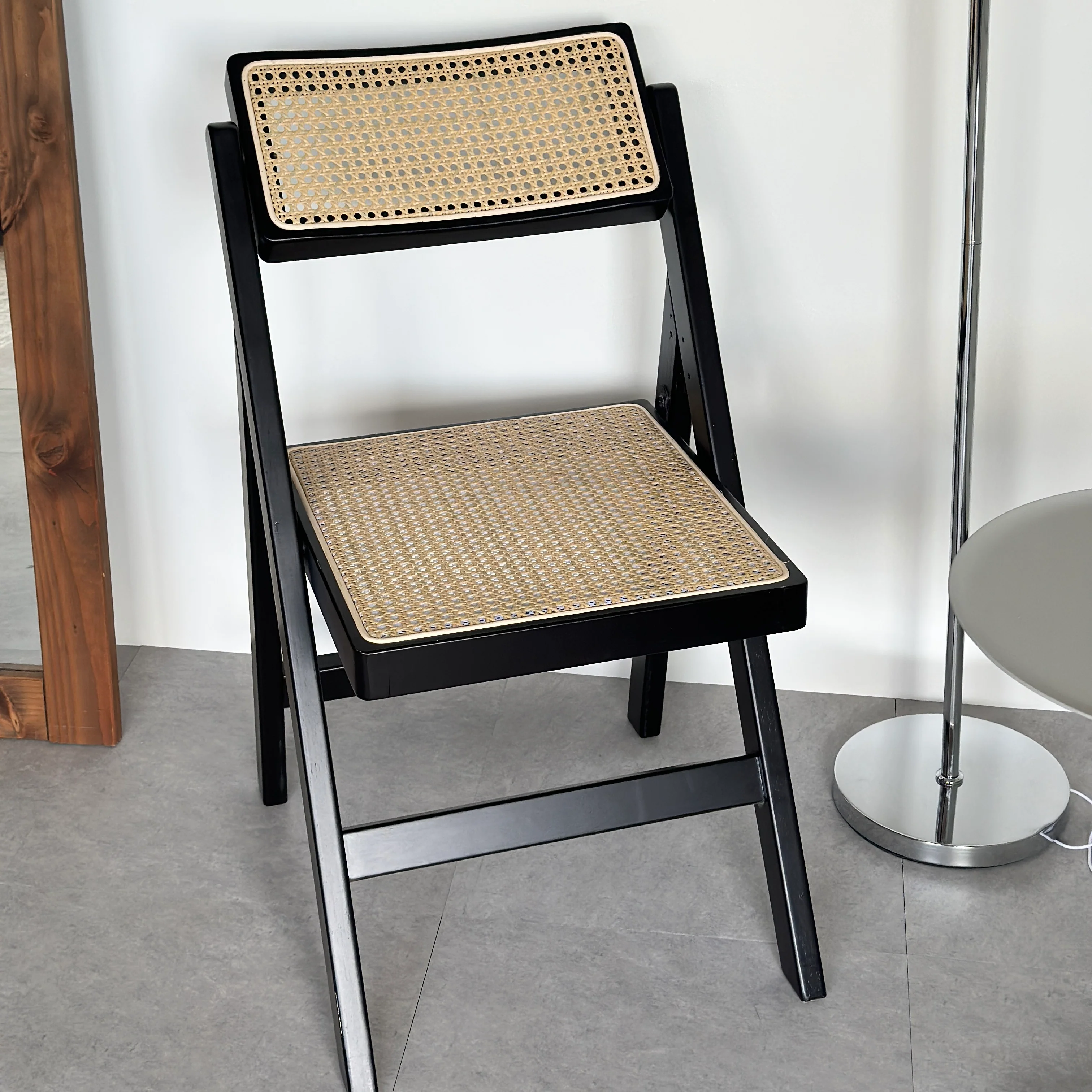 折り畳み式ラタンチェア ブラック