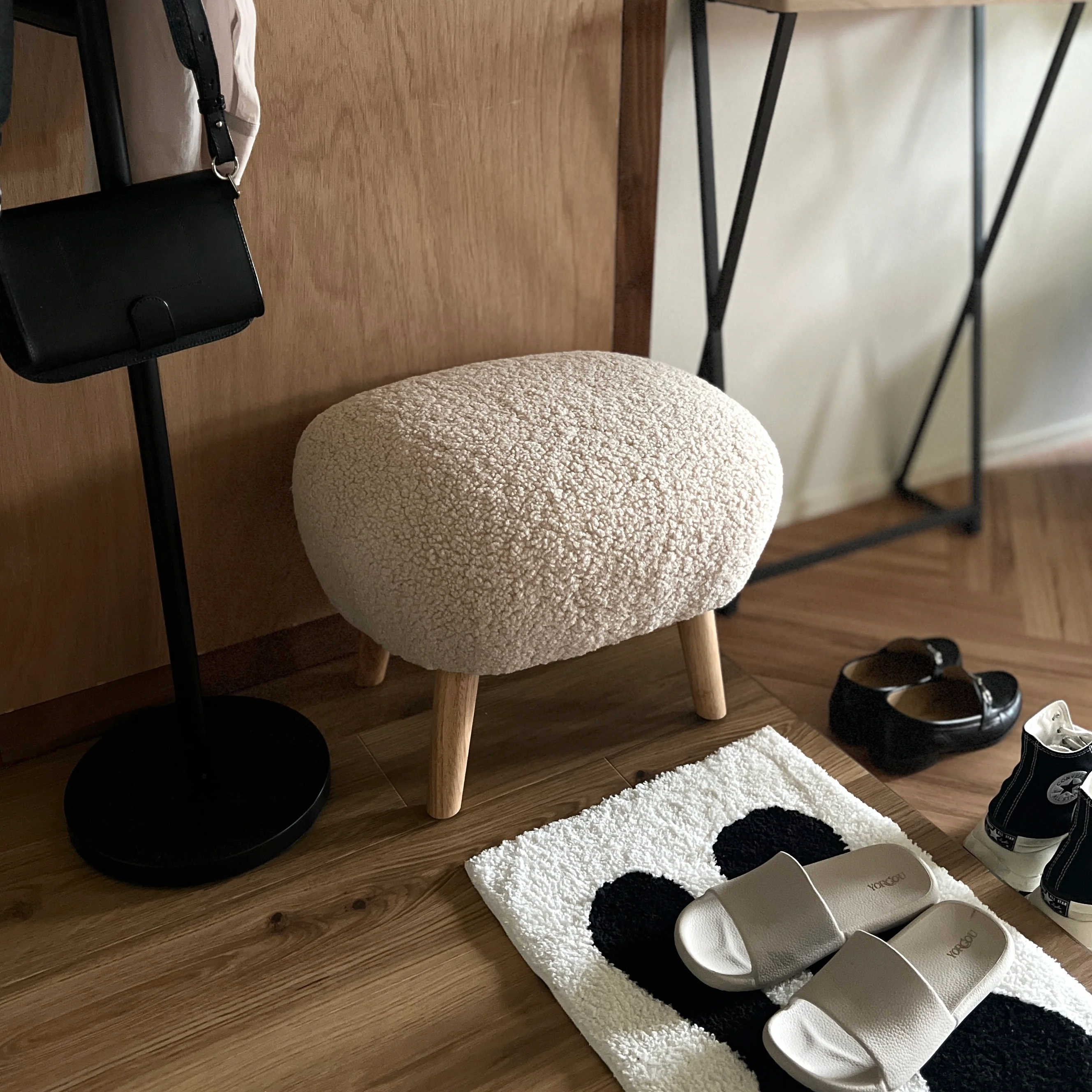 ころりんブークレスツール