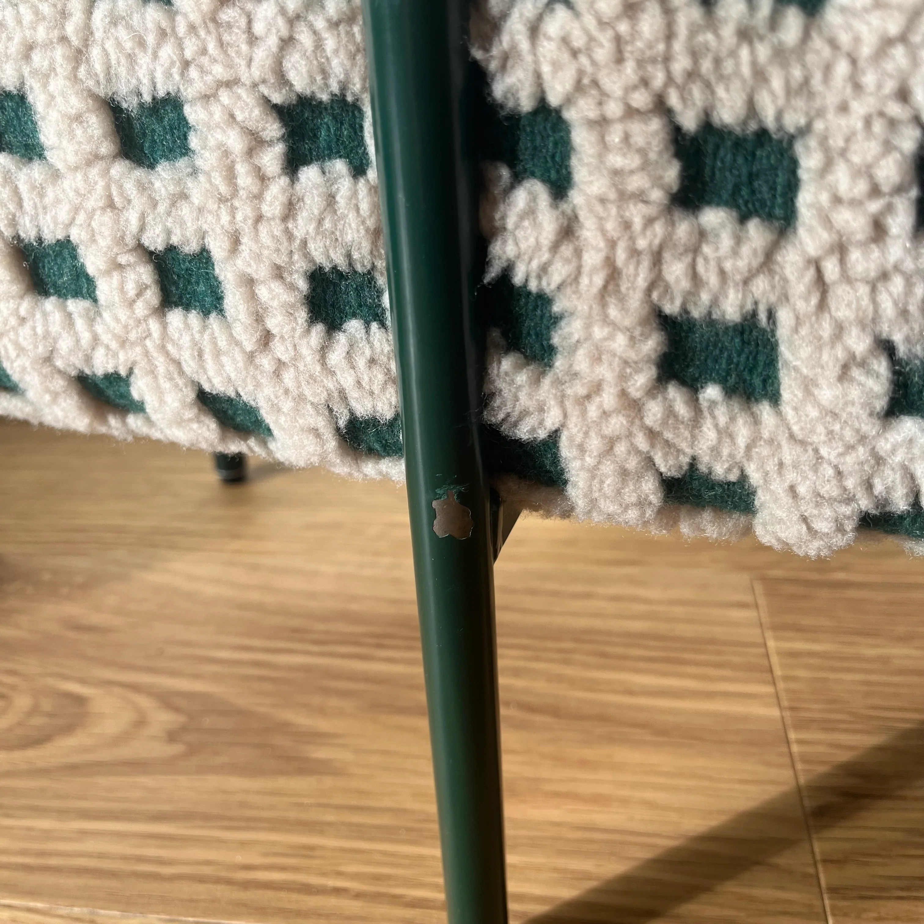 【outlet】もこもこチェックスツール グリーン