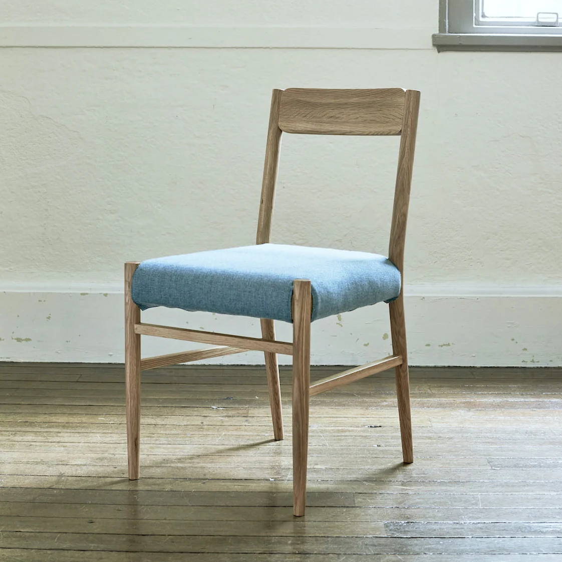 ステイダイニングチェア