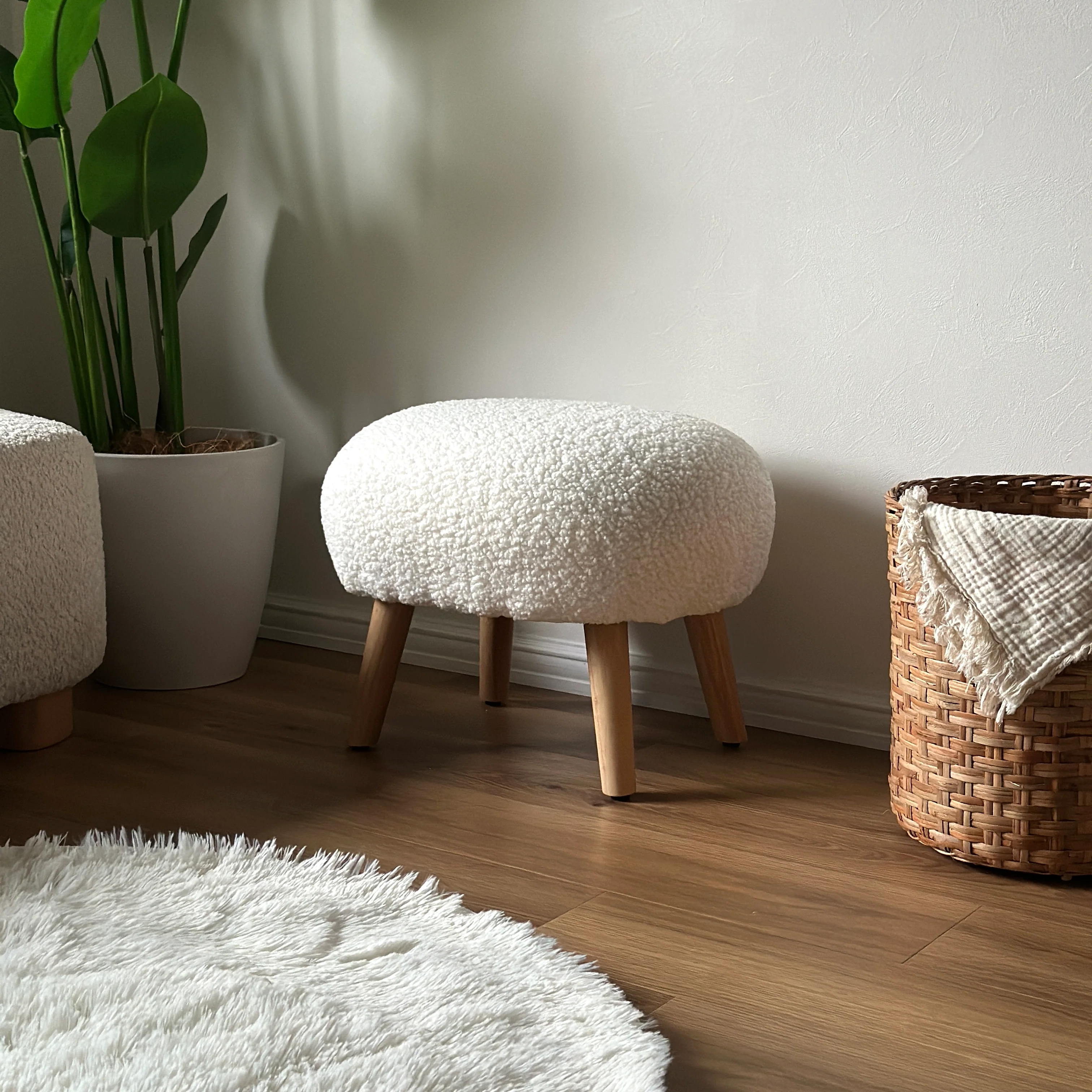 ころりんブークレスツール