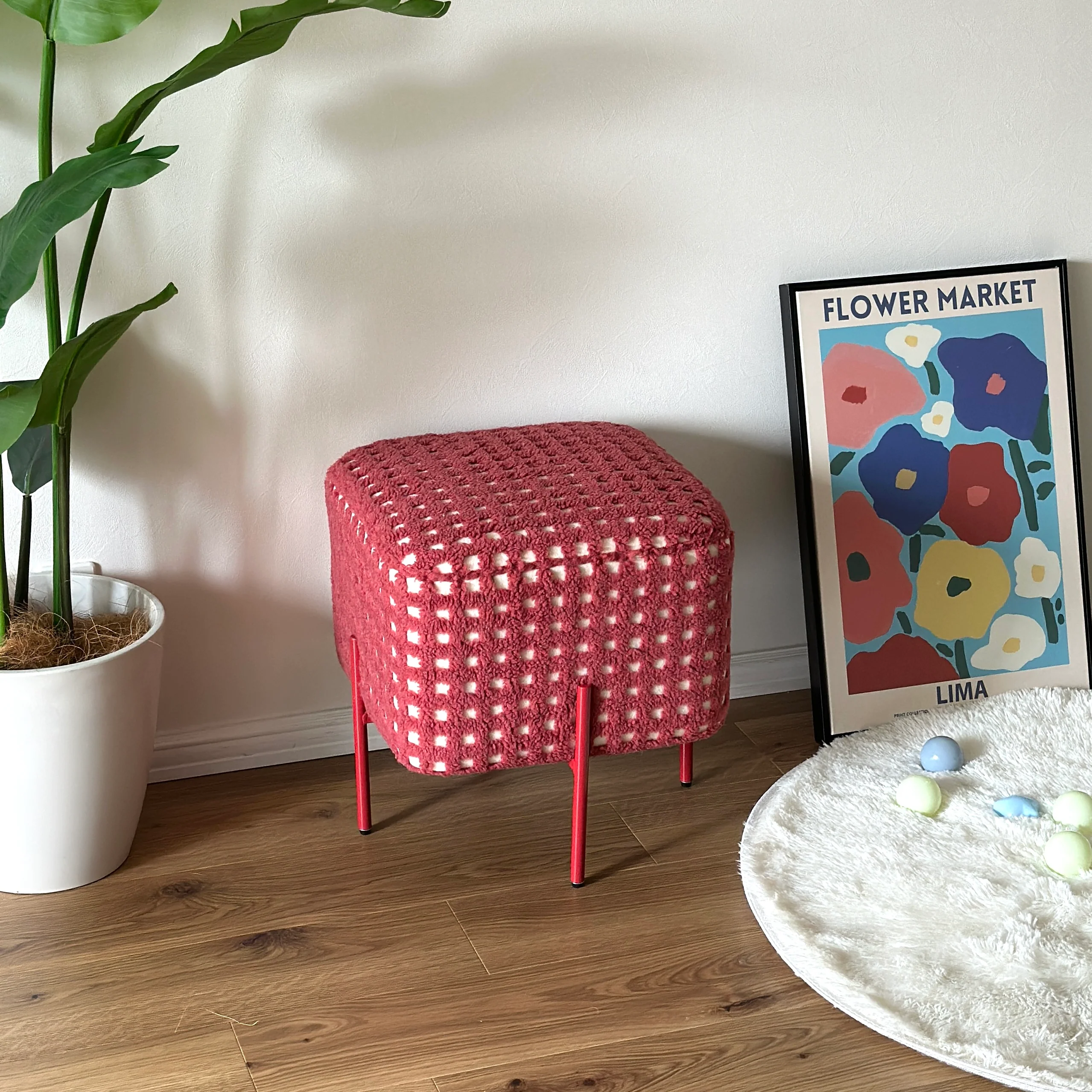 もこもこチェックスツール