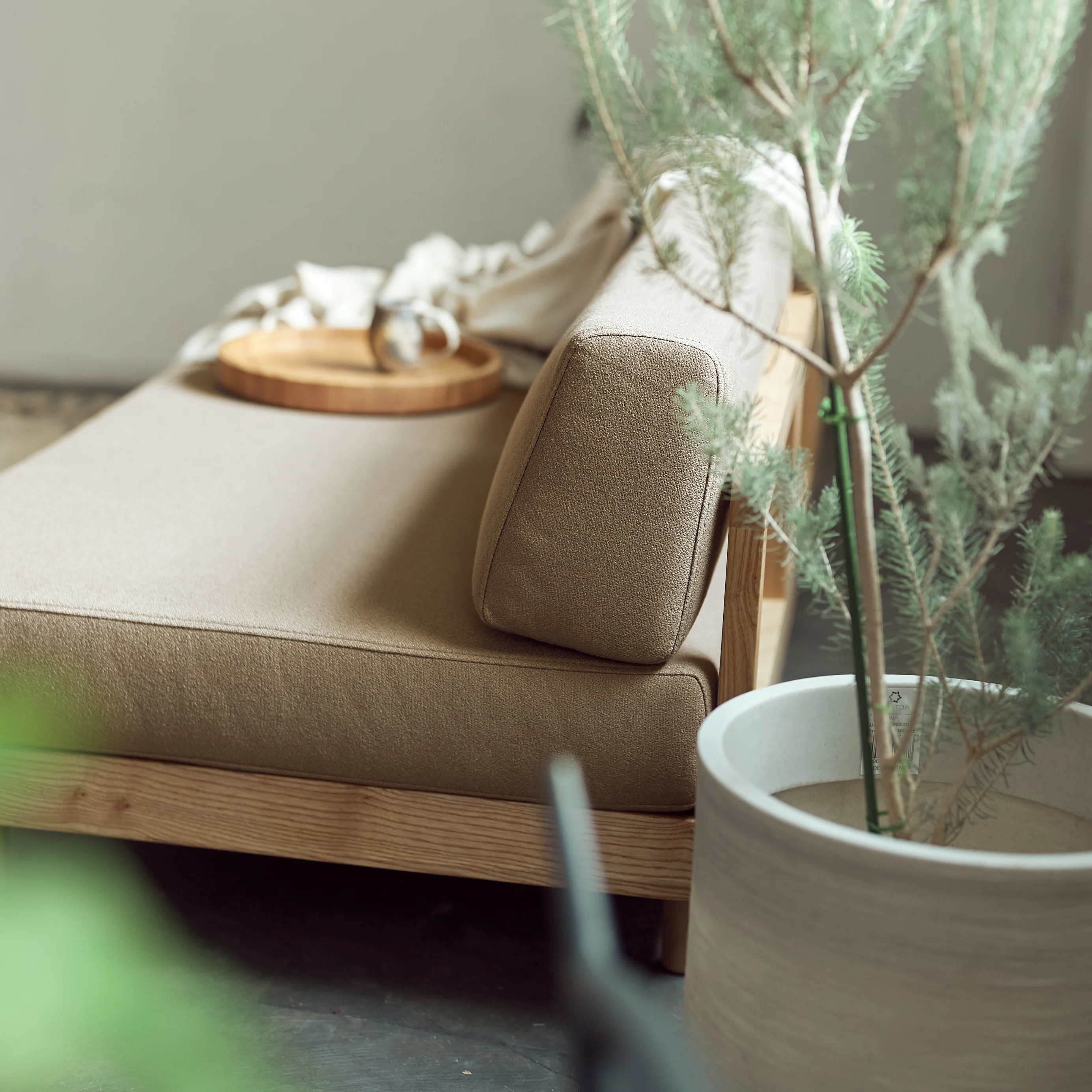 モーニングデイベッドソファ