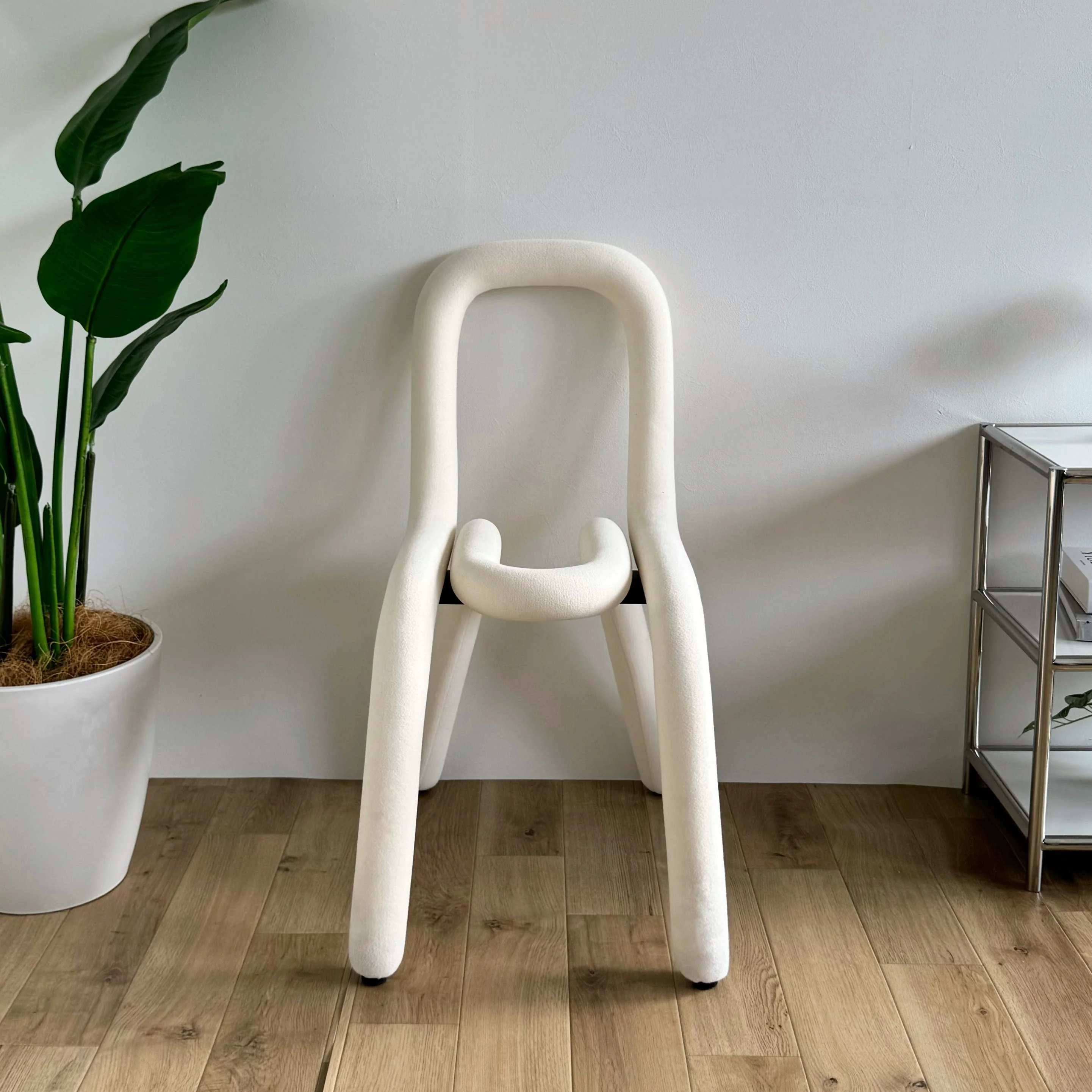 ユニークデザインチェア