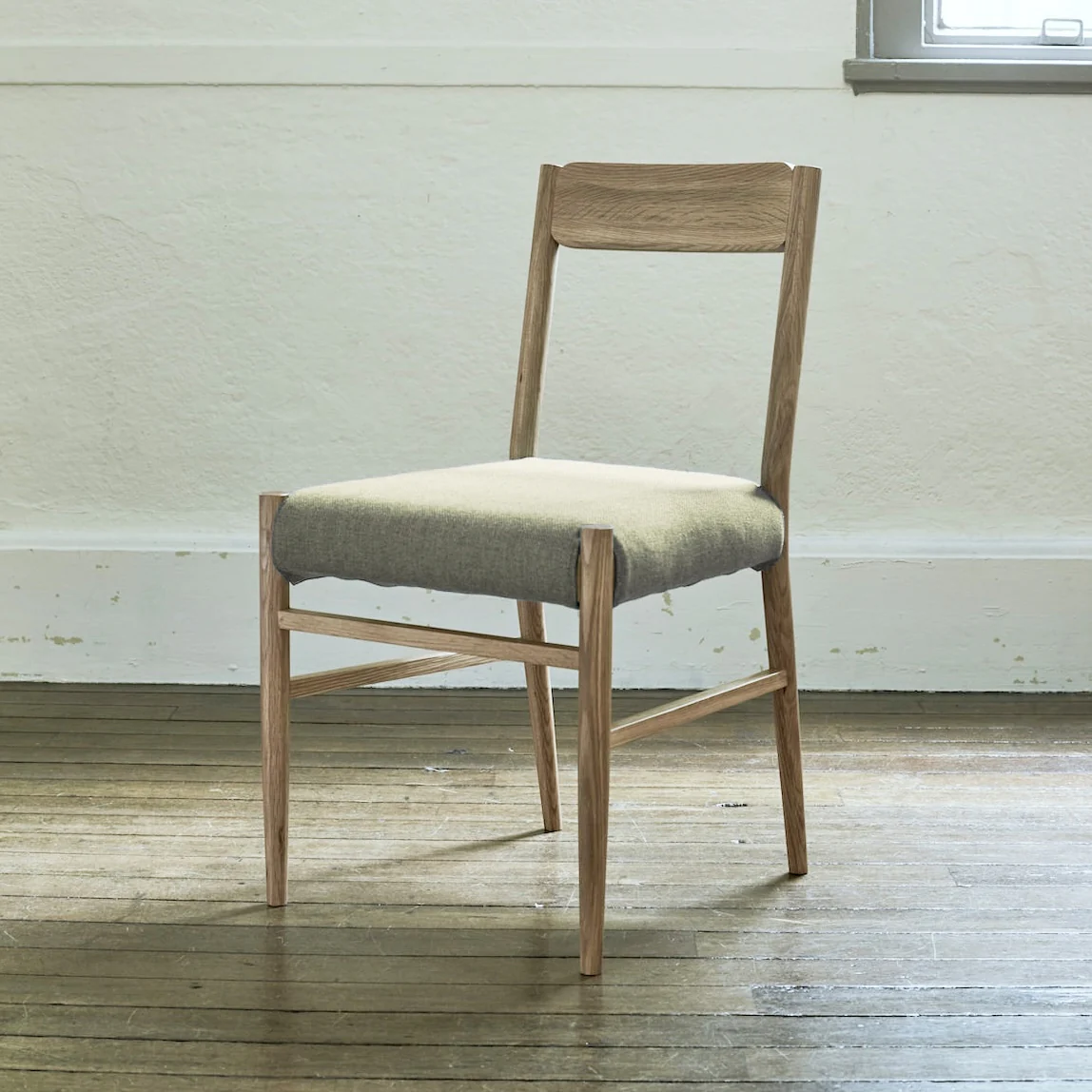 ステイダイニングチェア