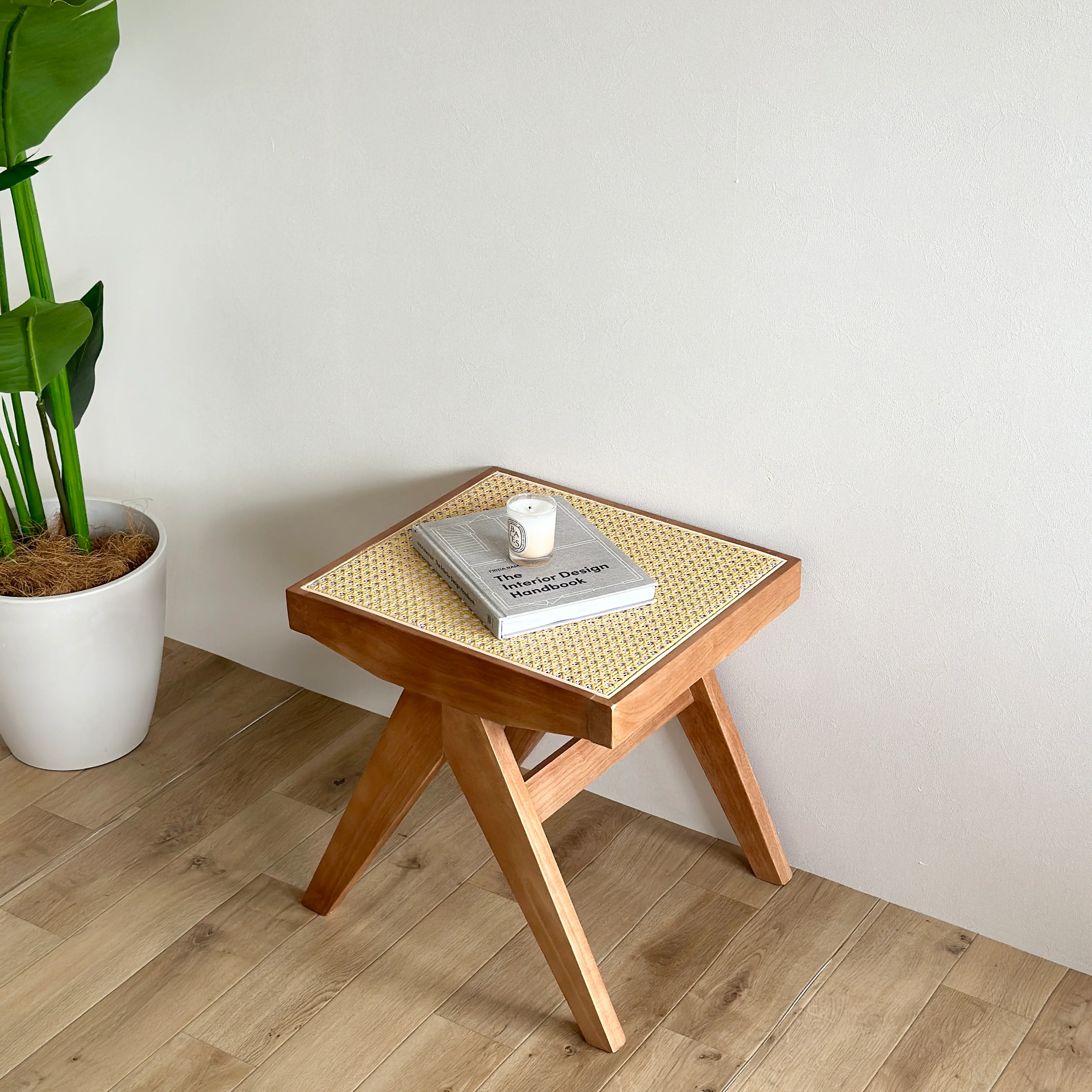 ラタンベンチスツール