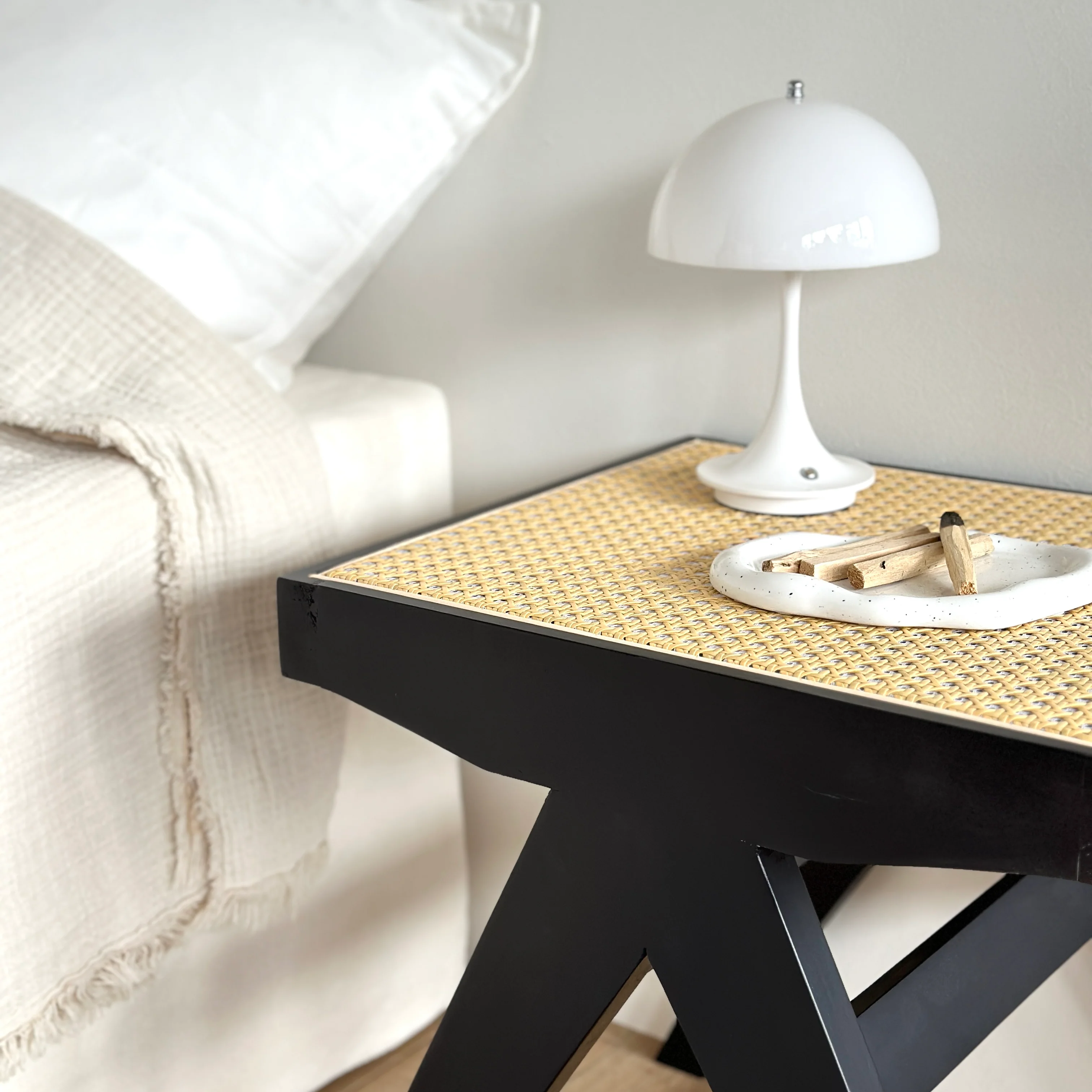 ラタンベンチスツール