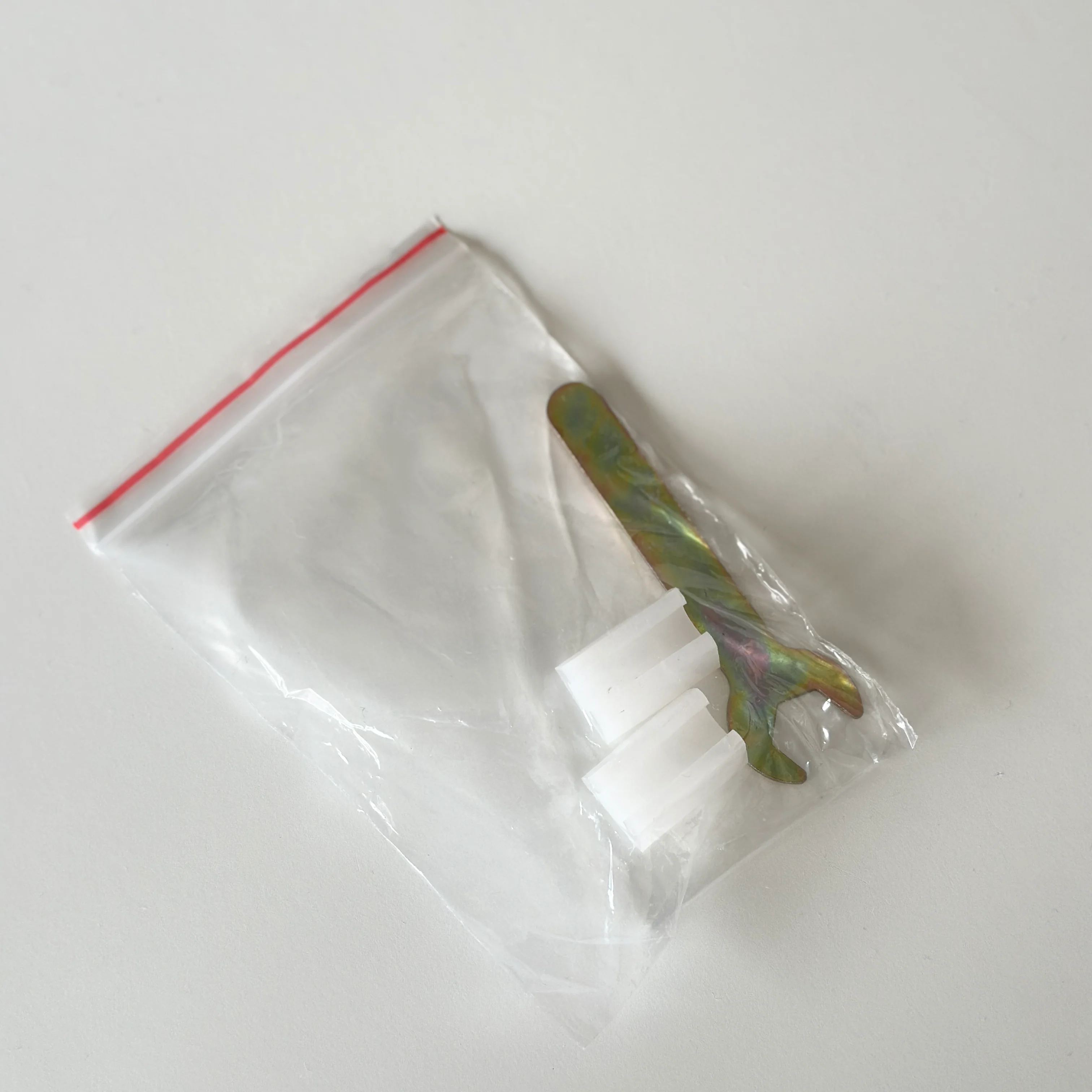 アイアンメッシュチェア