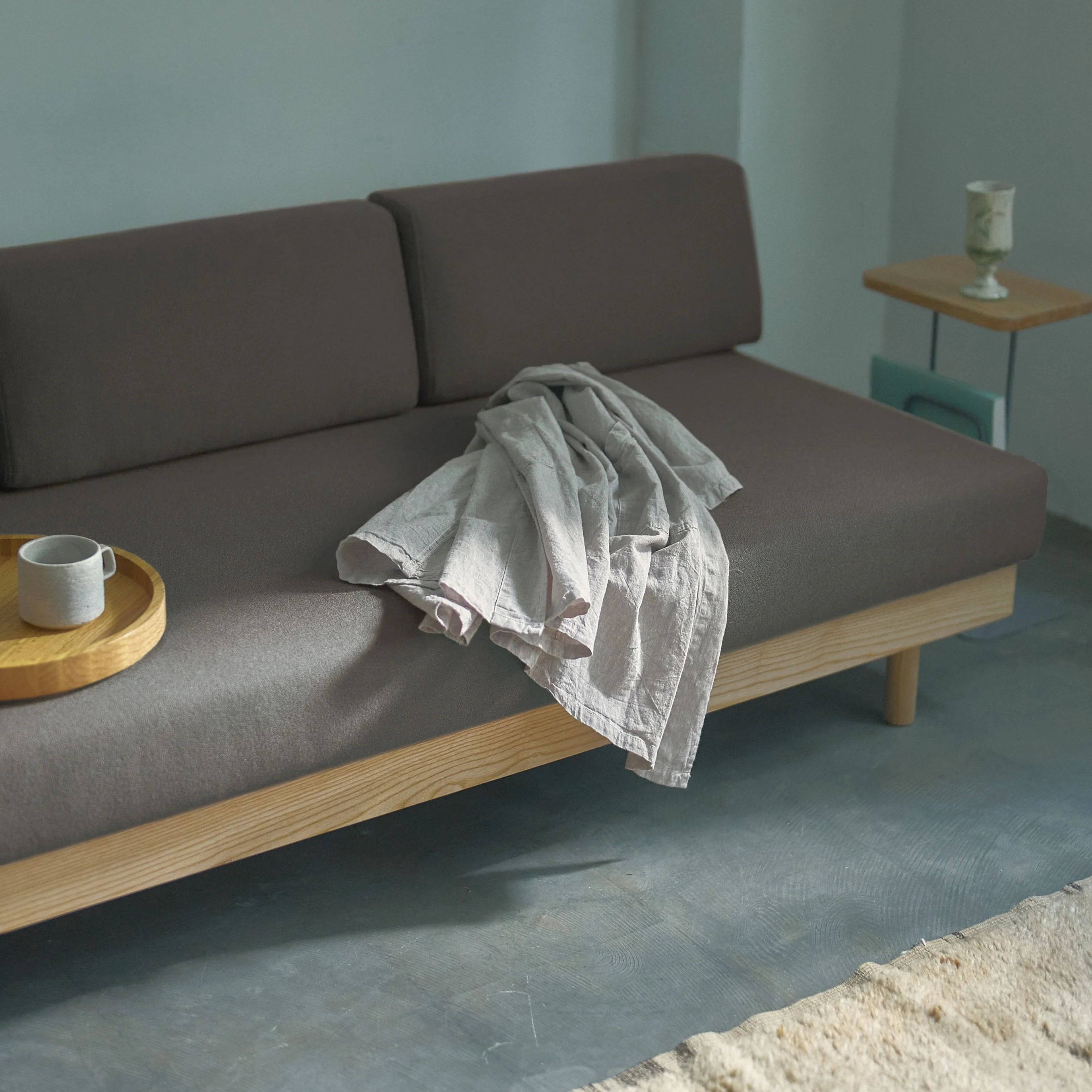 モーニングデイベッドソファ