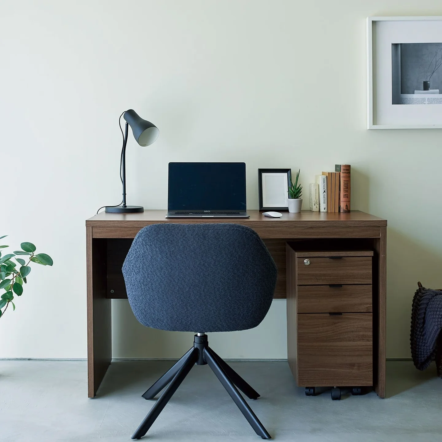 回転ブークレアームチェア