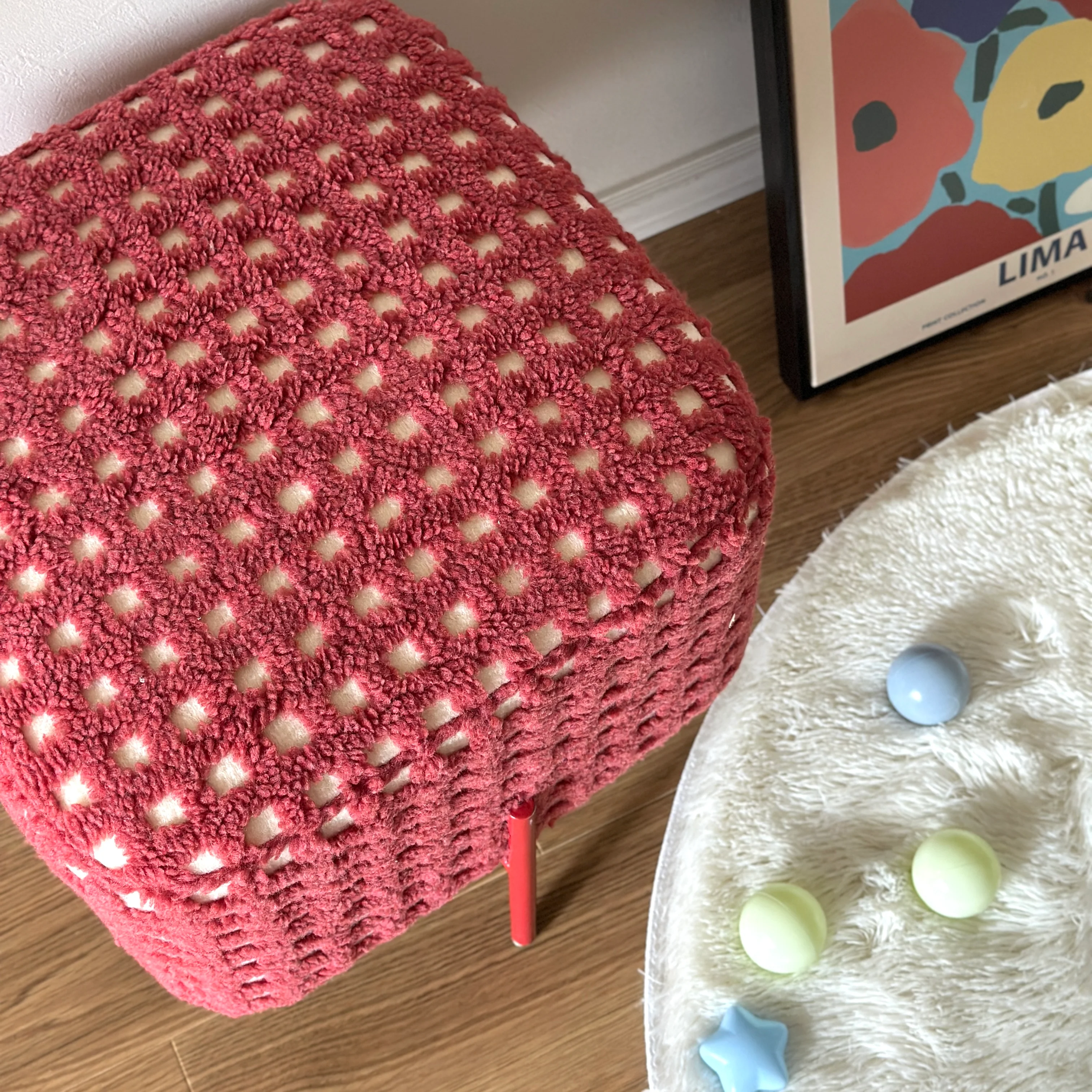 もこもこチェックスツール