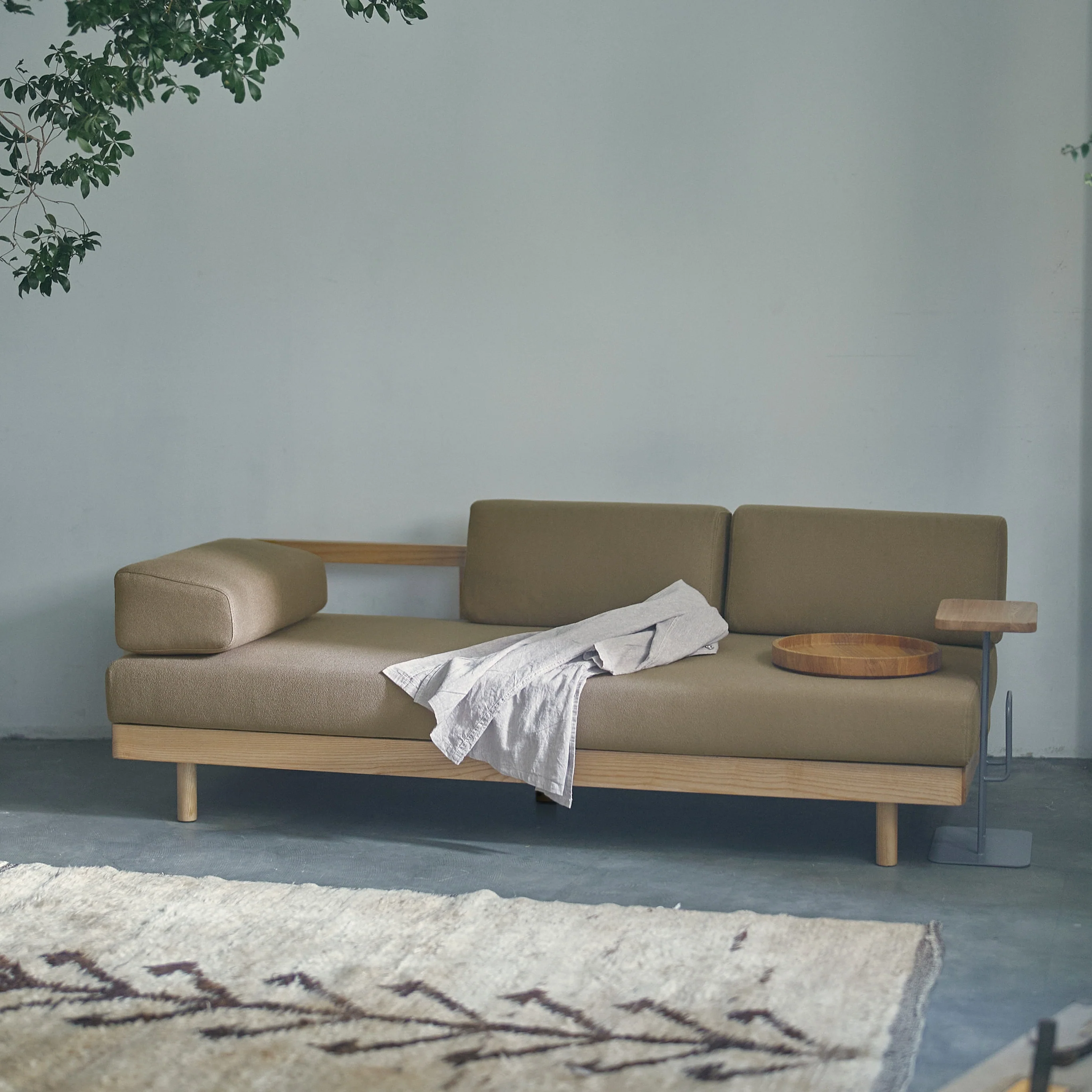 モーニングデイベッドソファ