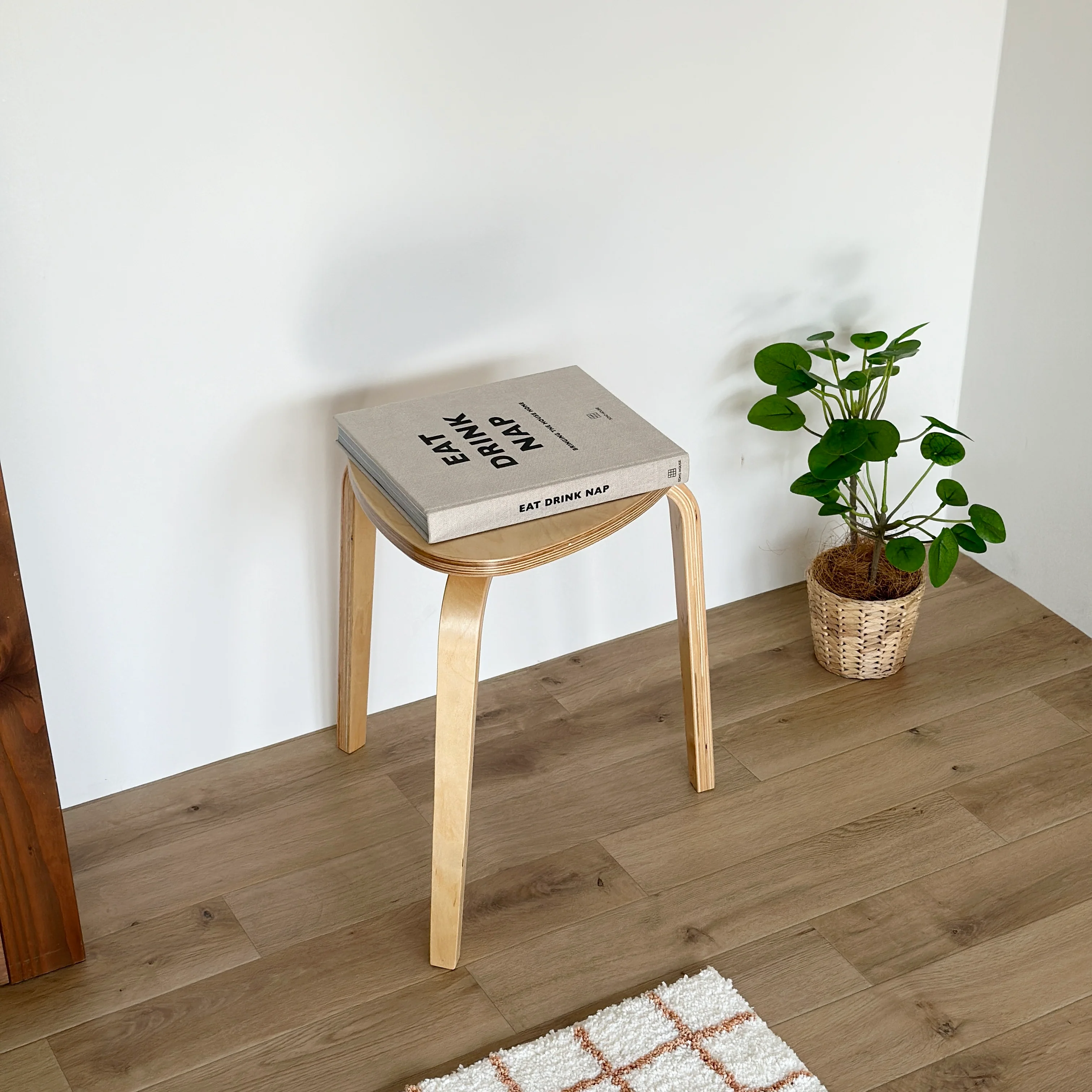 カラースタッキングスツール