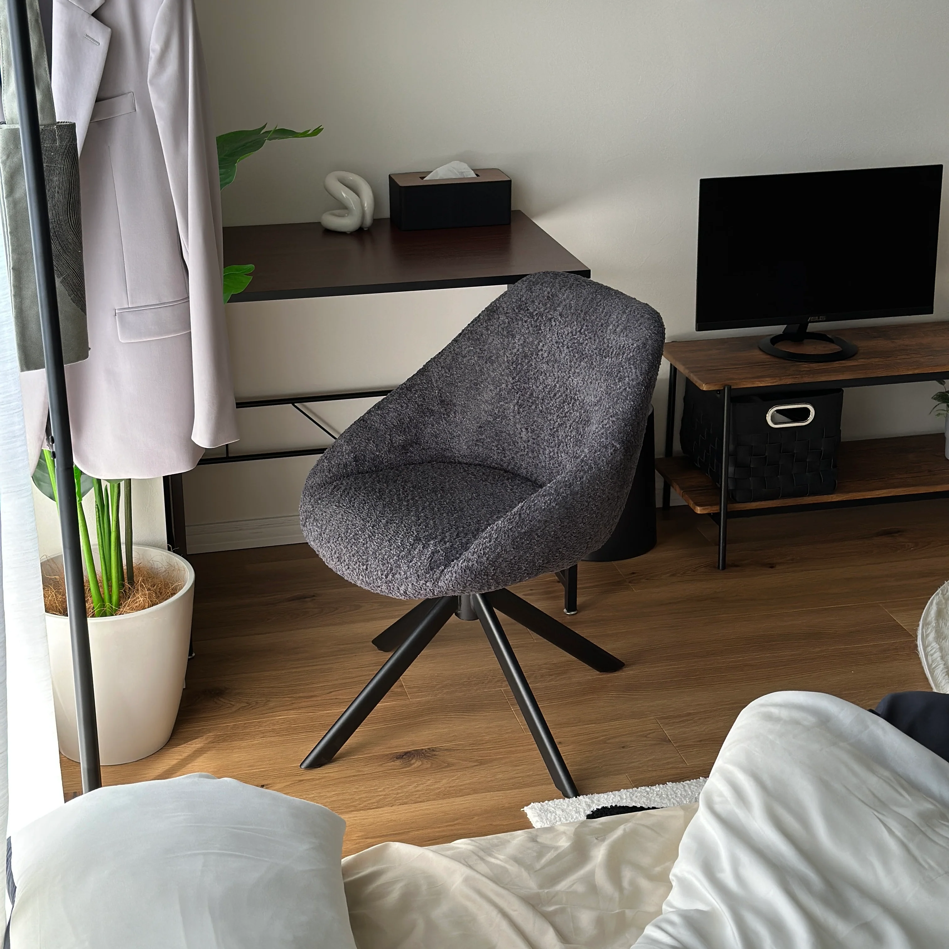 回転ブークレアームチェア