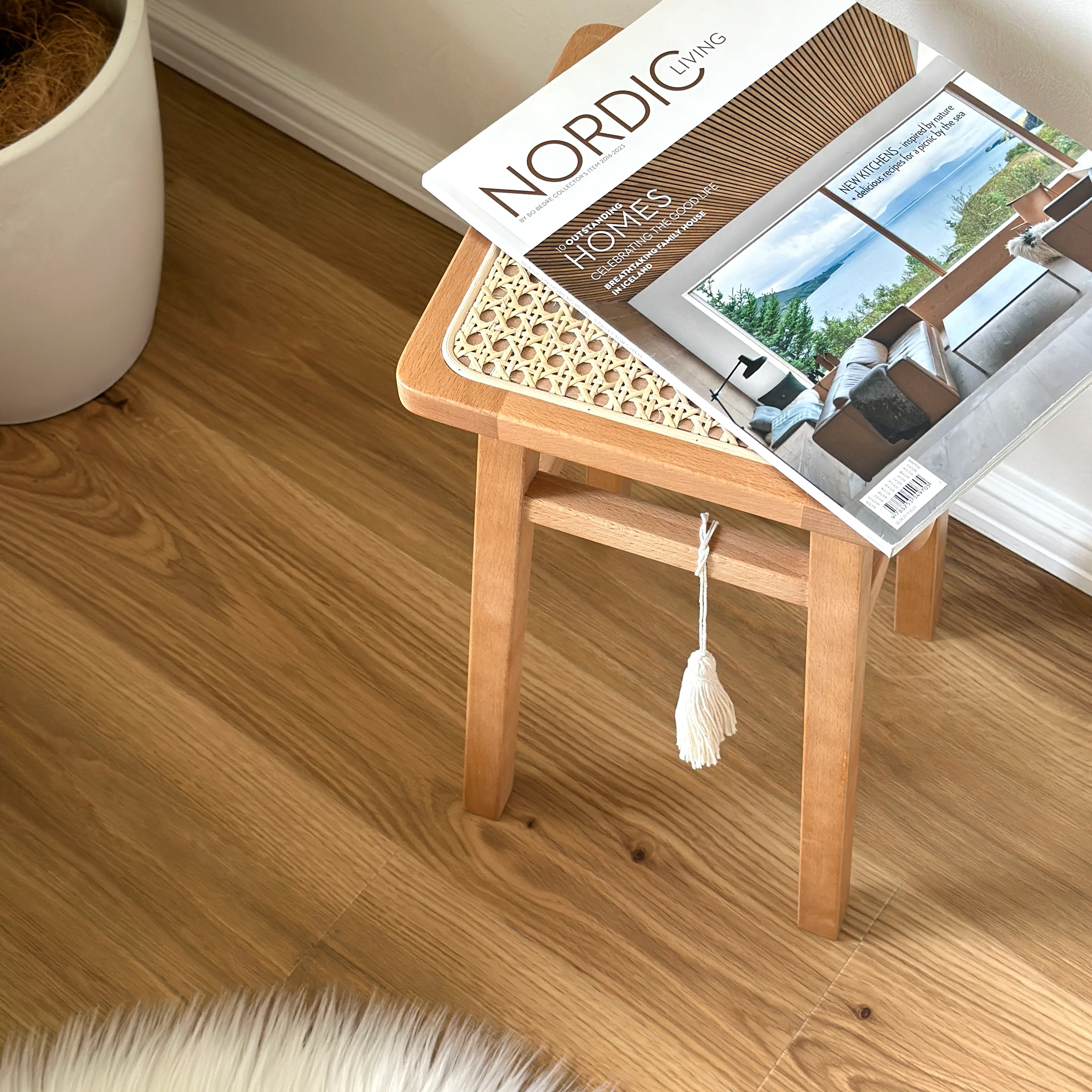 ラタンスクエアマルチスツール